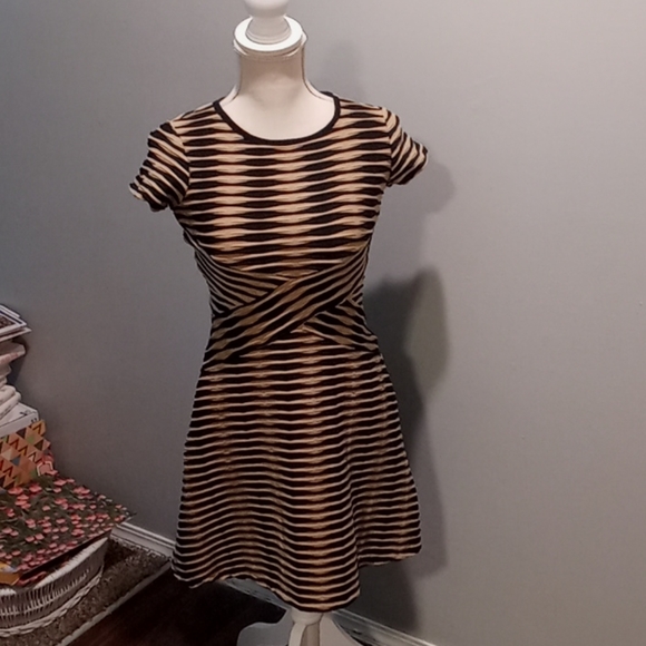 Dress - Picture 1 of 1